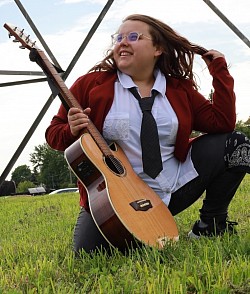 Rose-Andrée Rosie Monty, Par Joanie Lamarre & Philippe Sauvé photo shoot 17 sept 2022 Châteauguay Bassetronaute